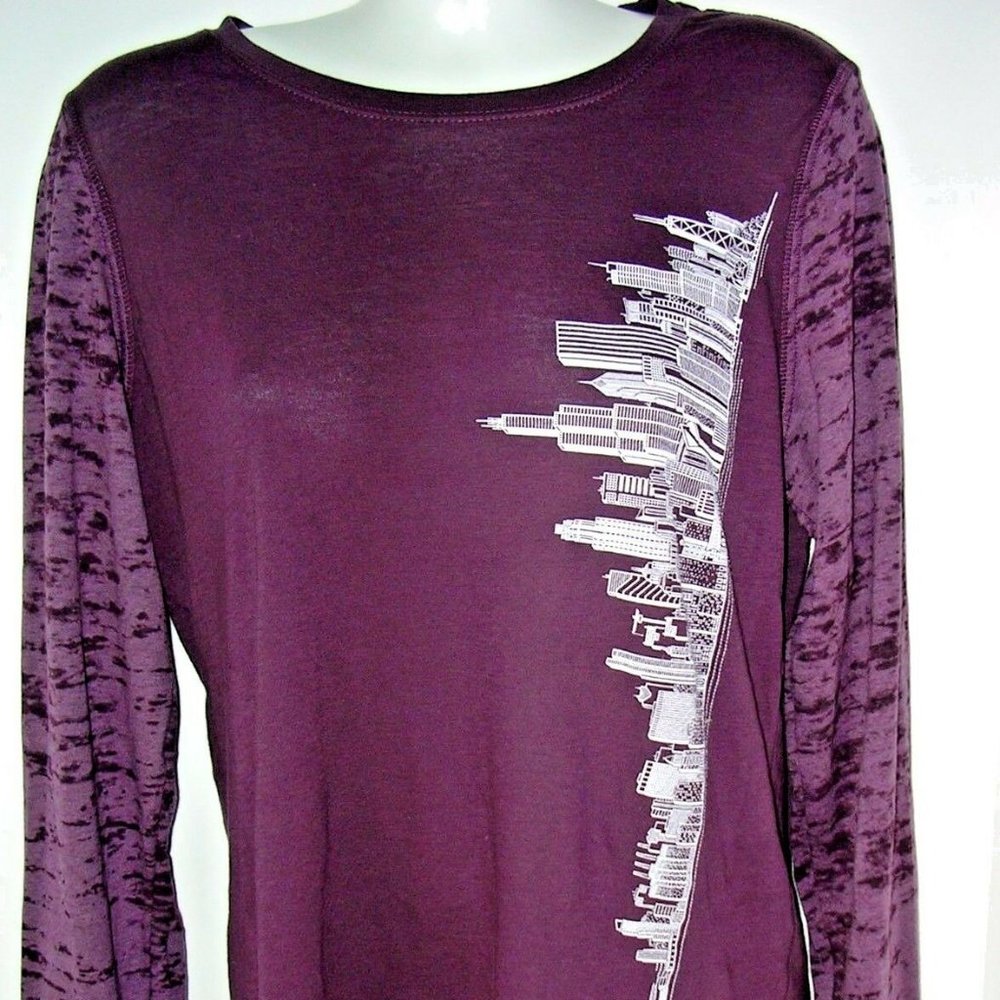 Chicago Skyline Long Sleeve Shirt XL Burnout
